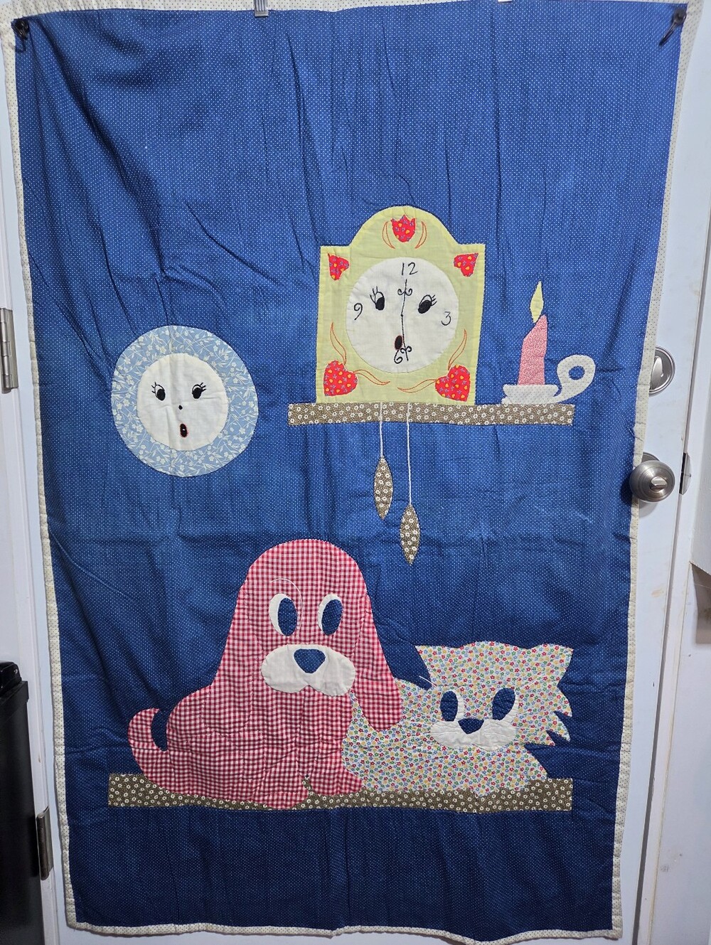 🌙 Vintage Handmade Applique Quilt Dog Cat Clock Moon Nursery Baby Blanket
